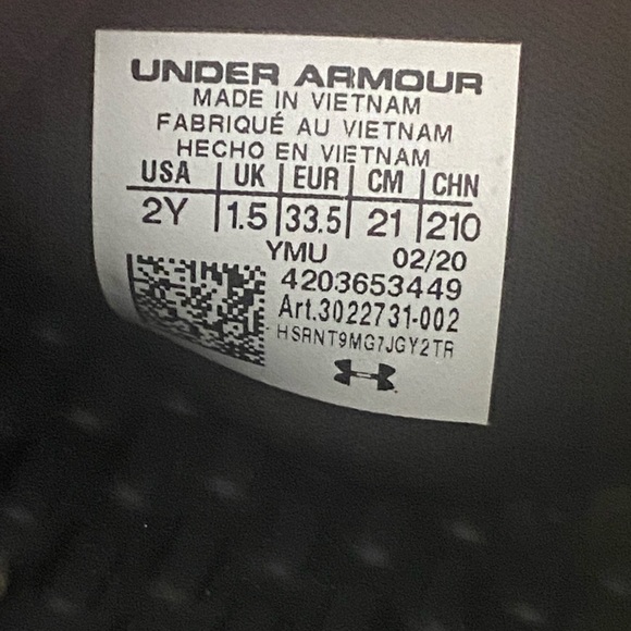 Boys sandals size 2 - Picture 2 of 2